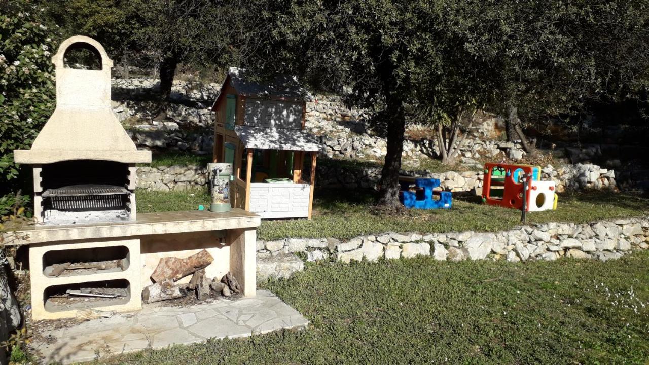 Etoilevacances Chambres D Hotes Campagne En Lavande Saint-Cézaire-sur-Siagne Екстериор снимка